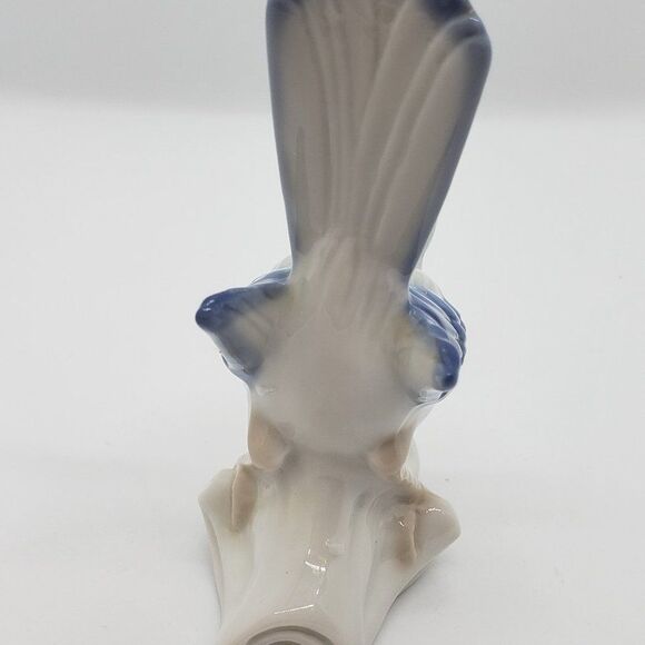 Handgemalt German Hand Painted Porcelain Blue & White Bird on Branch Figurine - Picture 7 of 10